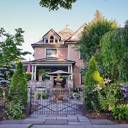 La Belle Auberge Wellsboro Exterior photo